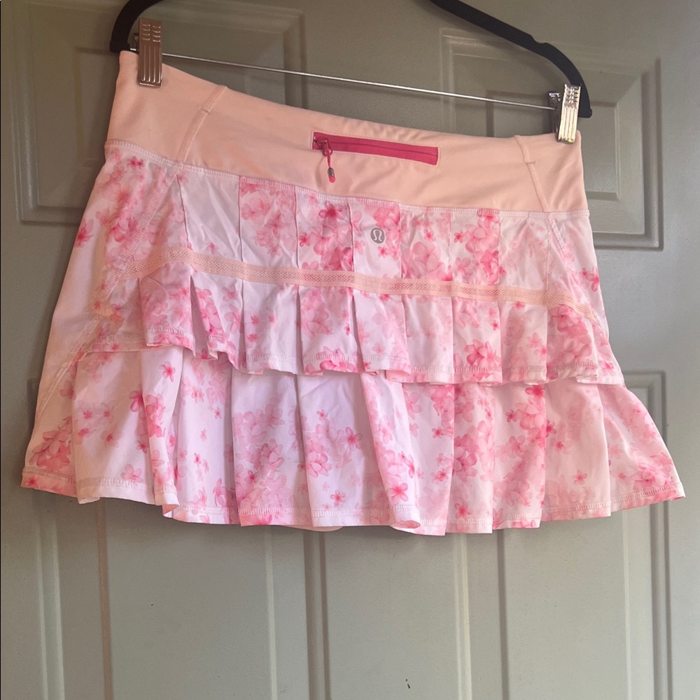 Lululemon Athletica Pink Floral Mini Skirt